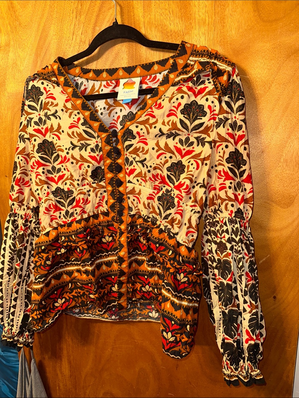 Farm Rio Long-Sleeve V-Neck Printed Blouse